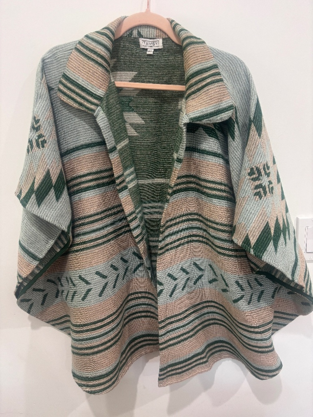 Tamsy Aztec Print Poncho One Size Sage Taupe Green Open Front Knit Cape